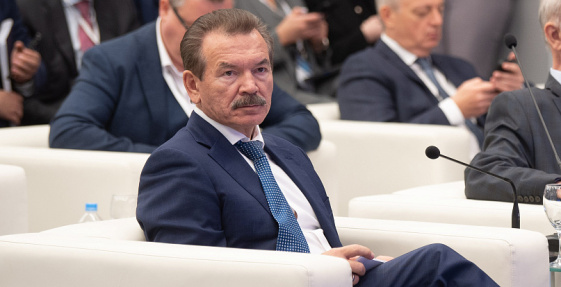 Михаил Сутягинский: "К 2030 году планируем запустить производства мощностью 1,8 млн тонн" Михаил Сутягинский: "К 2030 году планируем запустить производства мощностью 1,8 млн тонн"