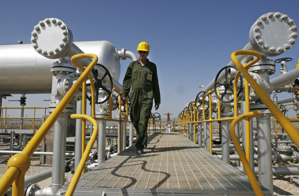 нефтяники.jpg нефтяники.jpg